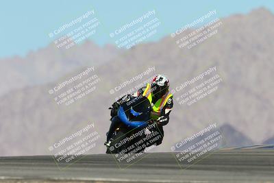 media/Feb-03-2024-SoCal Trackdays (Sat) [[767c60a41c]]/5-Turn 9 Set 2 (1040am)/